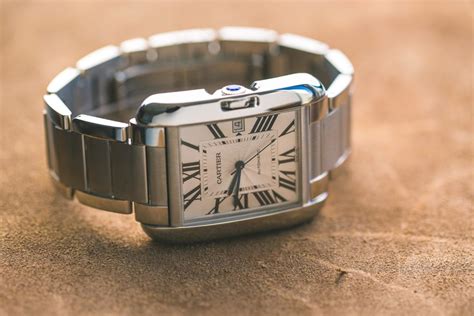 cartier tank facts.